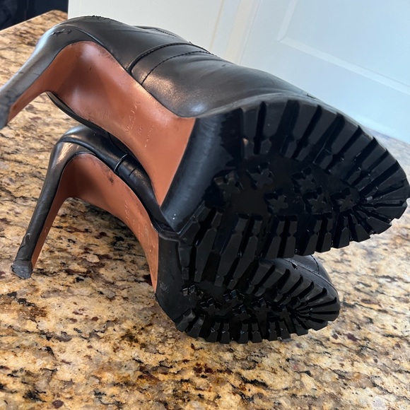 Alaia leather boots size 39 - worn 3 times - Picture 6 of 12